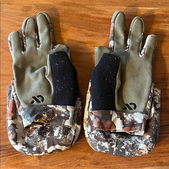 First Lite Trigger Flip Mitt - Picture 3 of 4